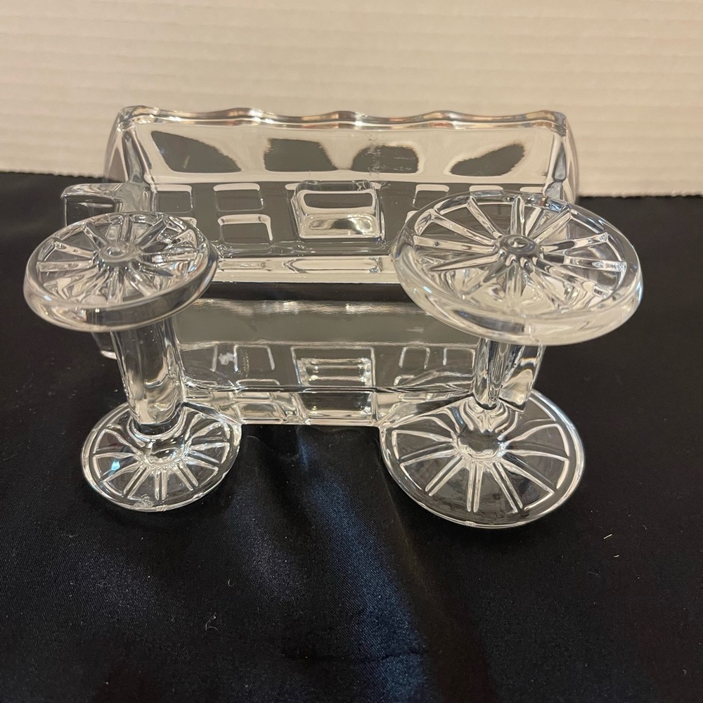 Crystal Clear Glass Wagon Decor - Picture 8 of 8